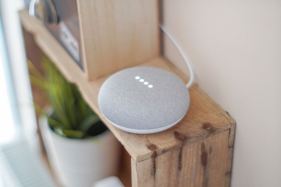 Philips Hue Lights Now Offer Paid Motion-Detection Feature